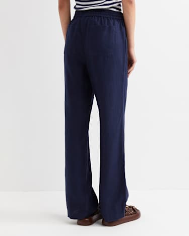 Lulu Drawcord Pant in NAVY