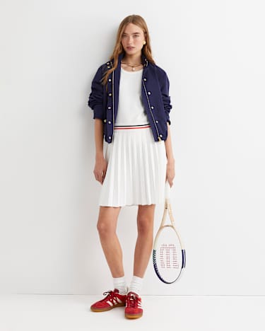 Tia Windcheater in NAVY