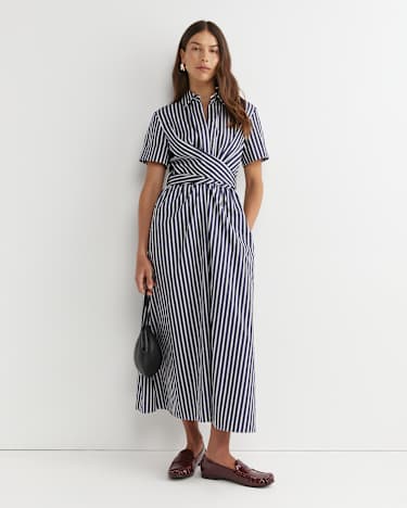 Etta Twist Maxi Dress in NAVY/WHITE