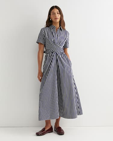 Etta Twist Maxi Dress in NAVY/WHITE