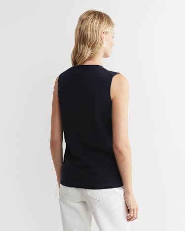 Becky Cotton Vest in NAVY
