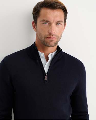 Henry Merino Quarter Zip Knit in NAVY