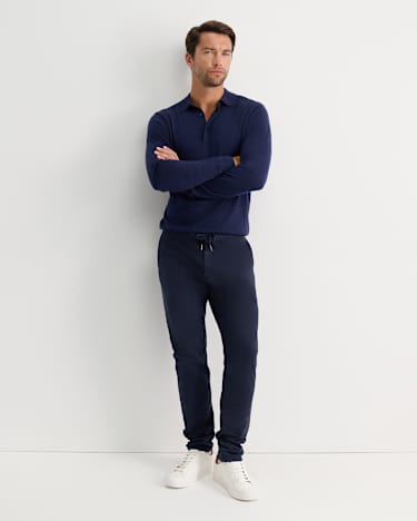 Roger Jogger in NAVY