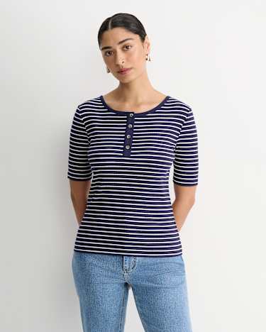 Allie Rib Henley Tee in NAVY/WHITE