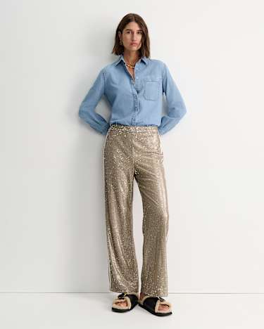 Carrie Chambray Long Sleeve Shirt in CHAMBRAY