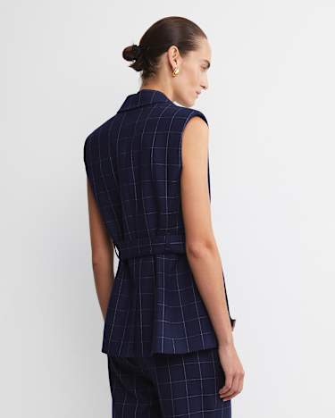 Chiara Check Vest in NAVY