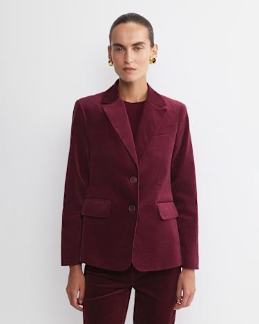 Valentina Single Breasted Velvet Blazer in WINE
