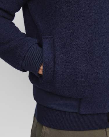 Stephen Bomber Jacket in NAVY
