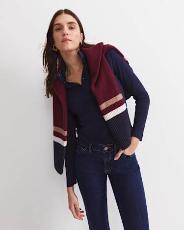 Lucy Snap Funnel Neck Top in NAVY