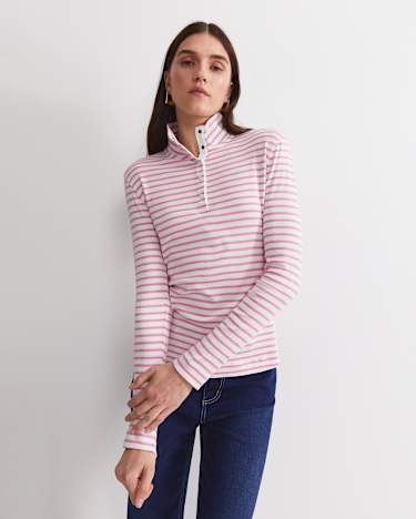 Lucy Snap Funnel Neck Top in WHITE/PINK