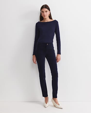 Cleo Velvet Pant in NAVY