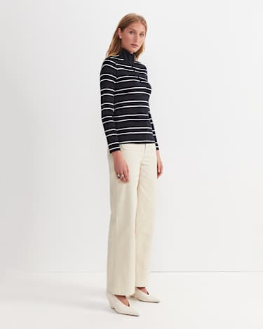 Lucy Zip Funnel Neck Top in BLACK/WHITE
