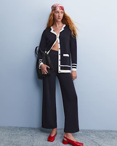 Maxine Milano Long Cardigan in NAVY/WHITE