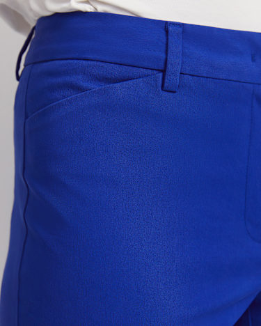 Evie Capri Pant in COBALT