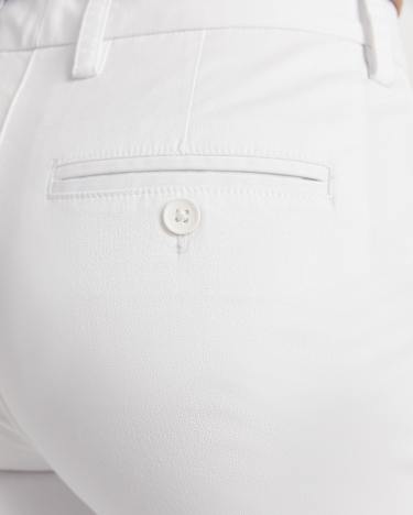 Laura Straight Chino Pant in WHITE