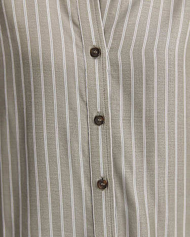 Soleve Yarn-Dyed Shirt in KHAKI/WHITE