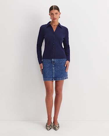 Catherine Rib Shirt in NAVY