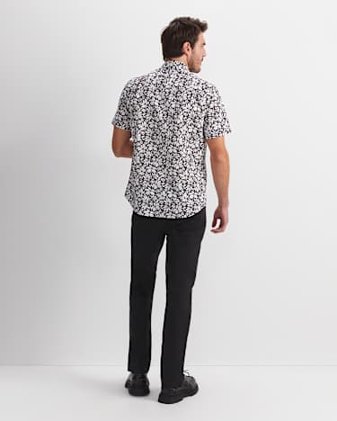 Paulo Short Sleeve Print Shirt in BURGUNDY