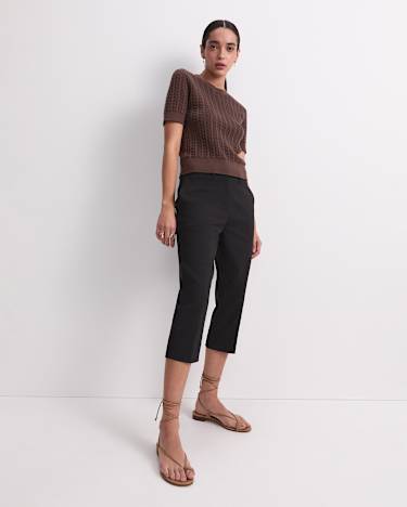 Yvette Pedal Pusher Pant in BLACK