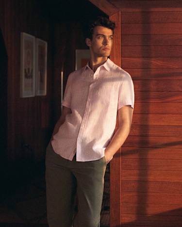 Short Sleeve Yarn-Dyed Linen Shirt in PALE PINK