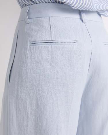 Valerie Bermuda Short in BLUE MIST