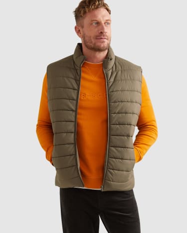 Roberts Quilted Vest in GREEN