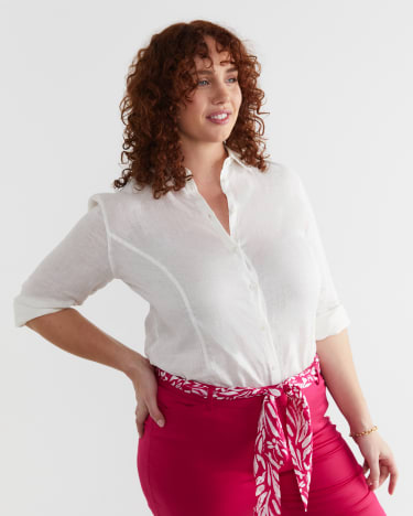 Evie Capri in MAGENTA