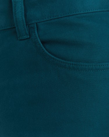 Tapered Bedford Jean in LAGOON