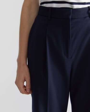 Bianca Pleat Pant in NAVY