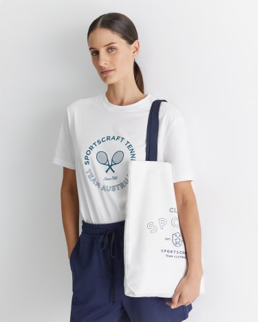 Club Sport Tote in NAVY