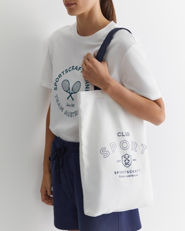 Club Sport Tote in NAVY