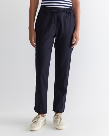 Rosa Linen Pant in CLASSIC NAVY