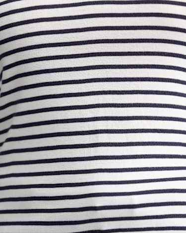 Lucy Snap Funnel Neck Top in WHITE/NAVY