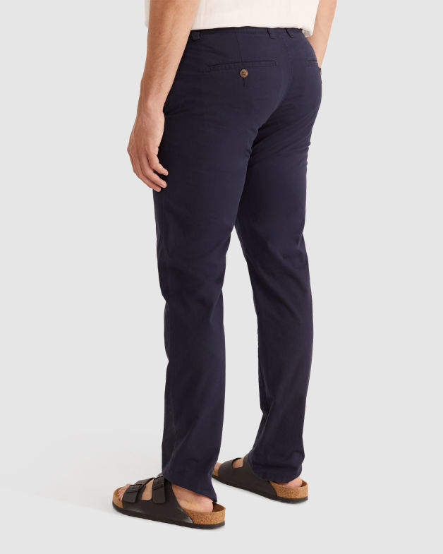 mens lightweight chino pants