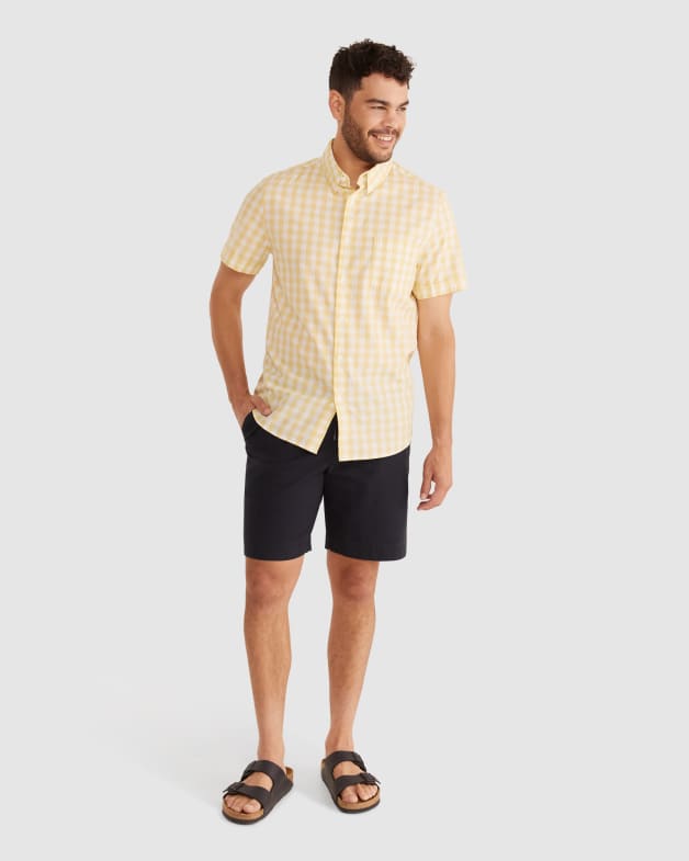 Navy pull deals on shorts