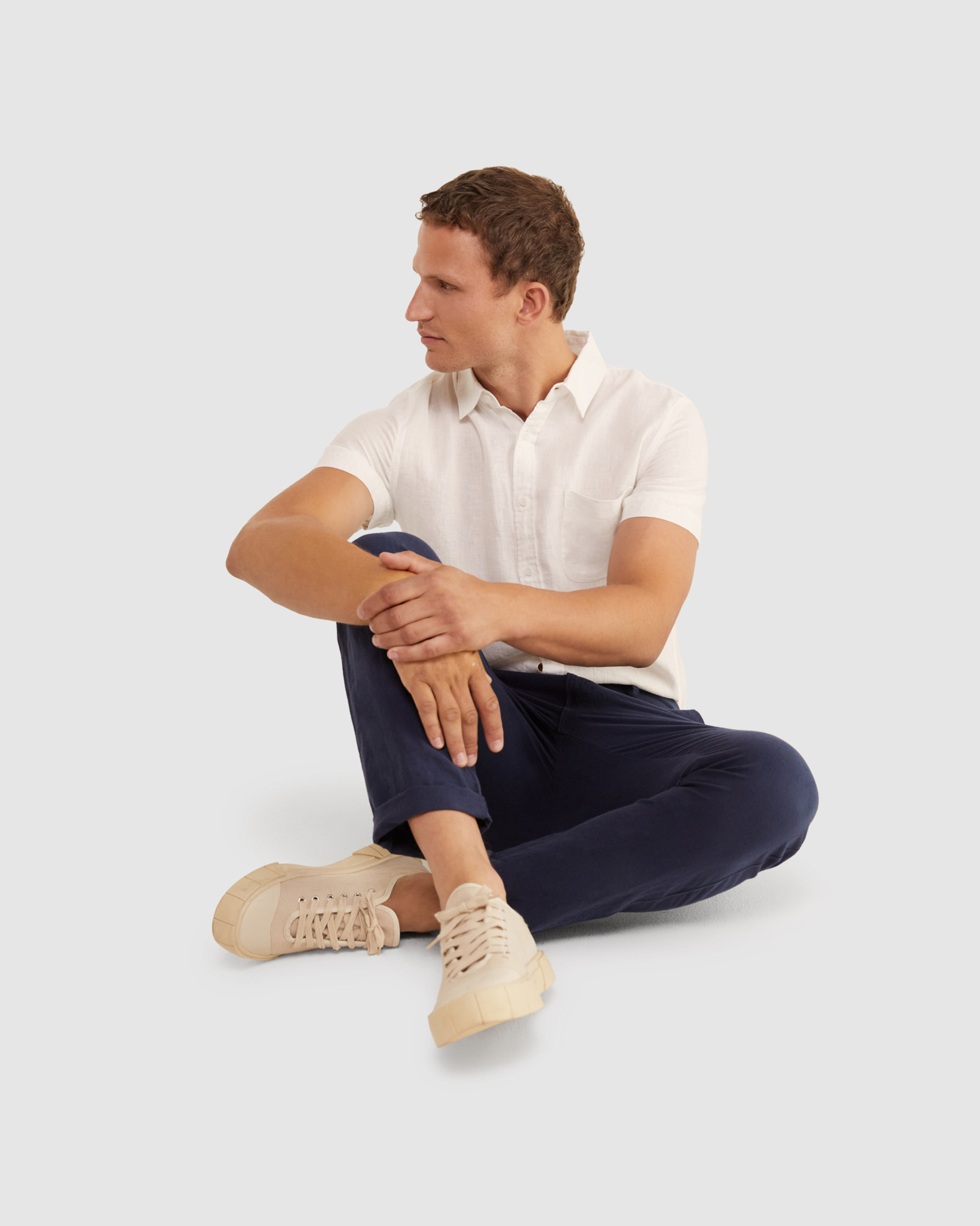 Linen Cotton Chino in NAVY