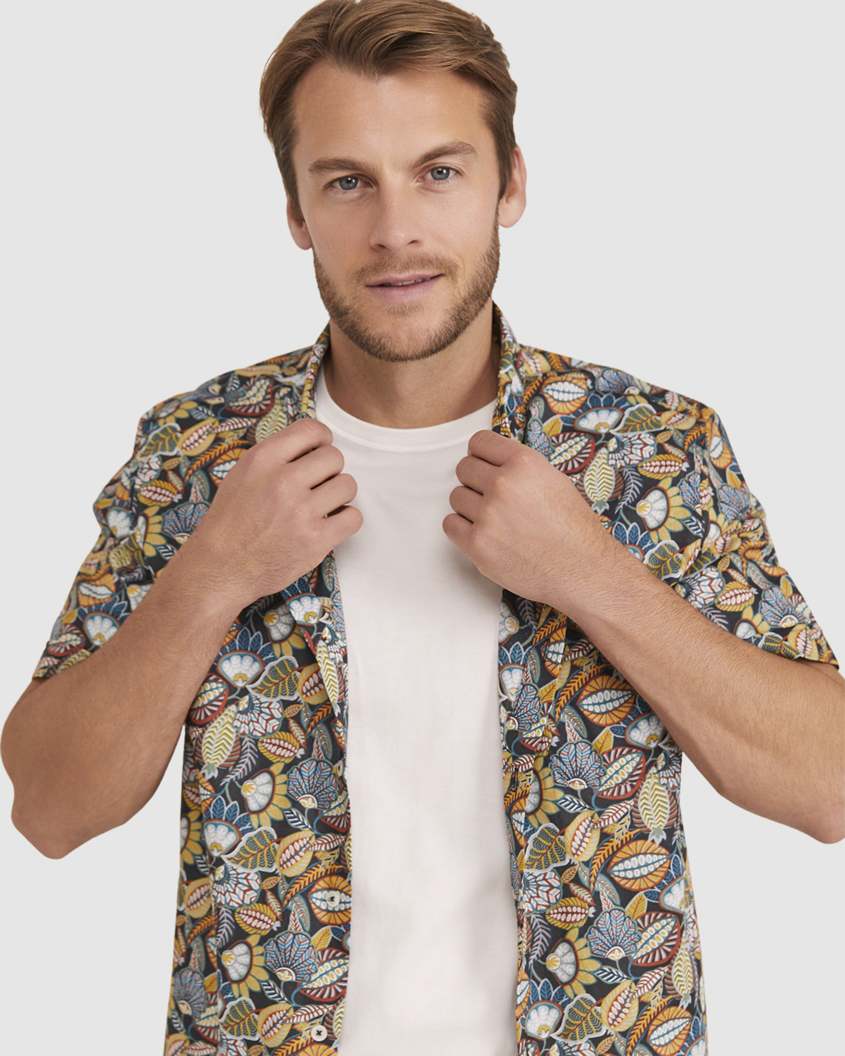 Neo Liberty Short Sleeve Shirt in MULTI
