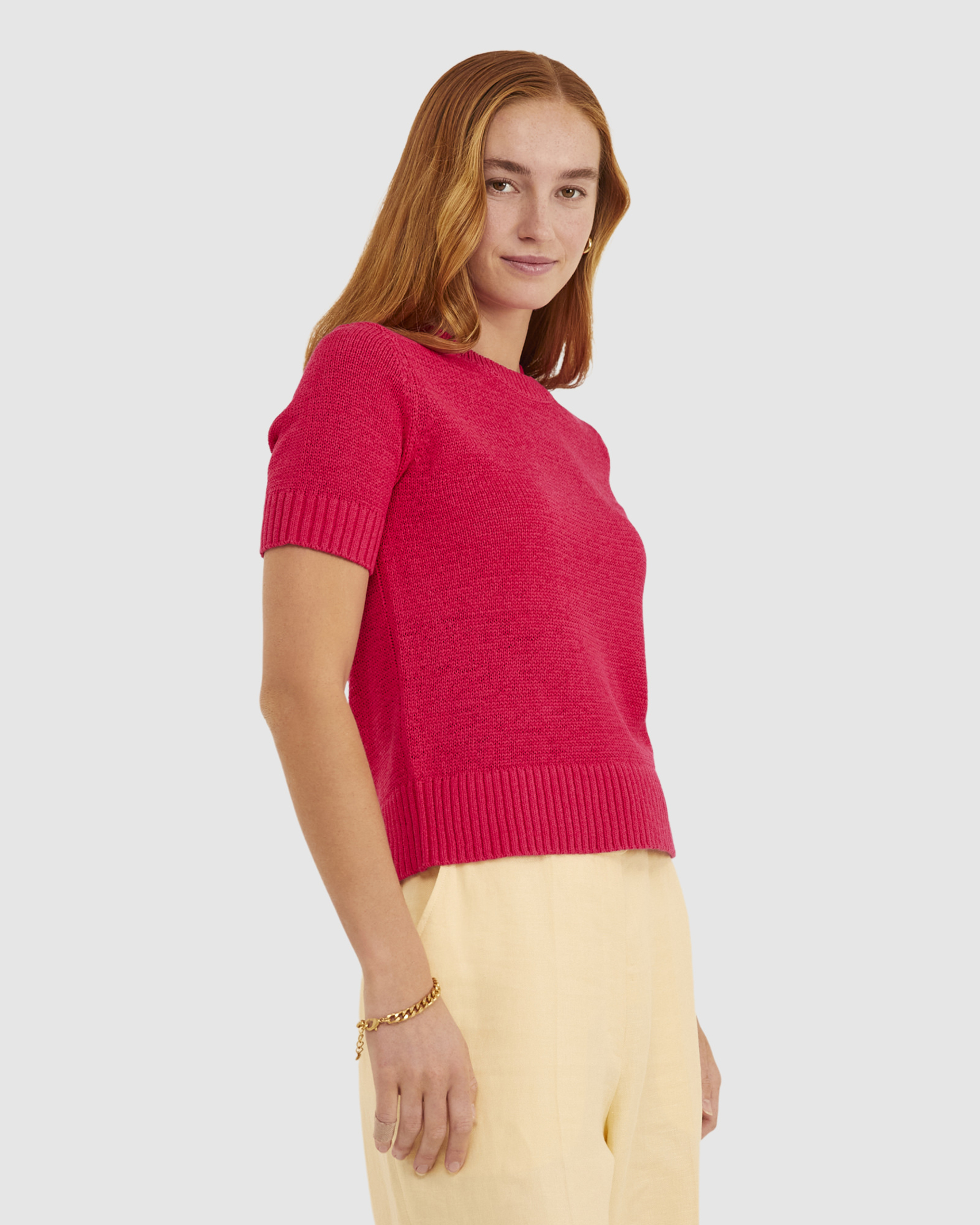 Josie Short Sleeve Knit in MAGENTA