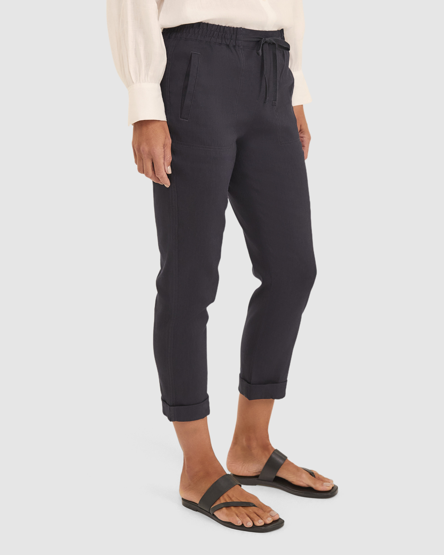 Rosa Linen Pant in CLASSIC NAVY
