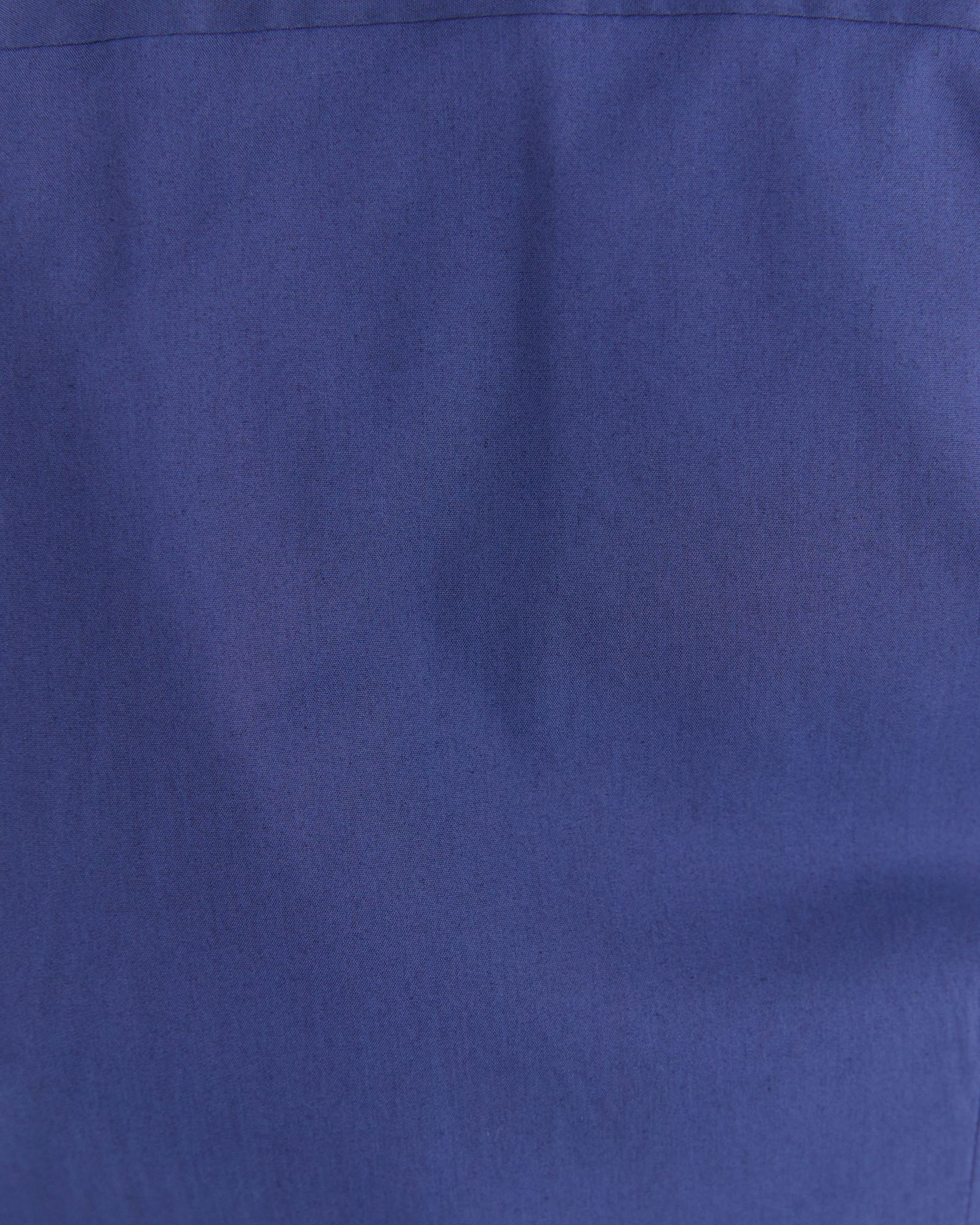 Gabriela Shirt in NAVY