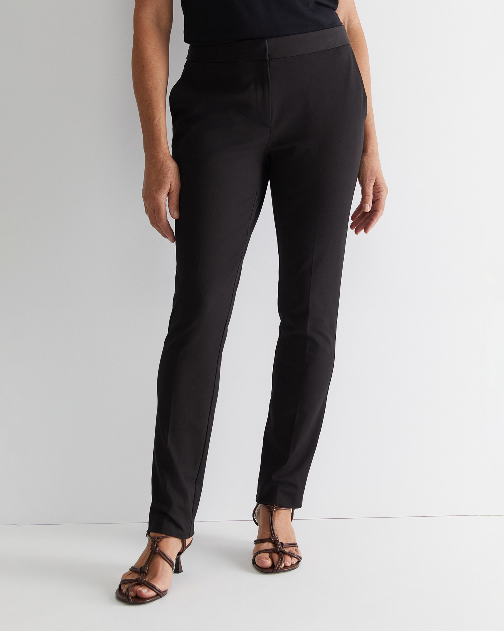 Yvonne Pant in BLACK