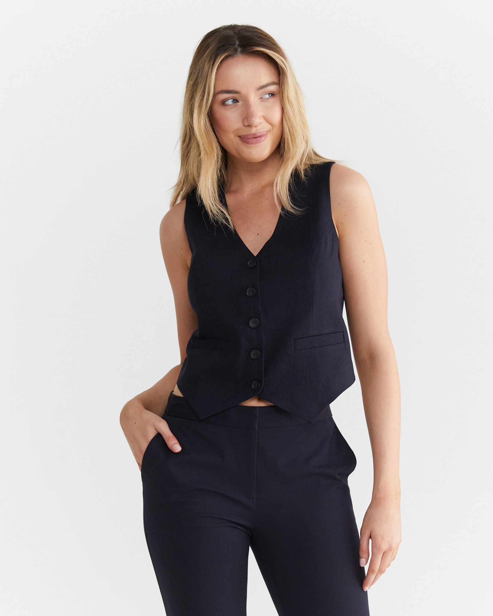 Rosa Vest in CLASSIC NAVY