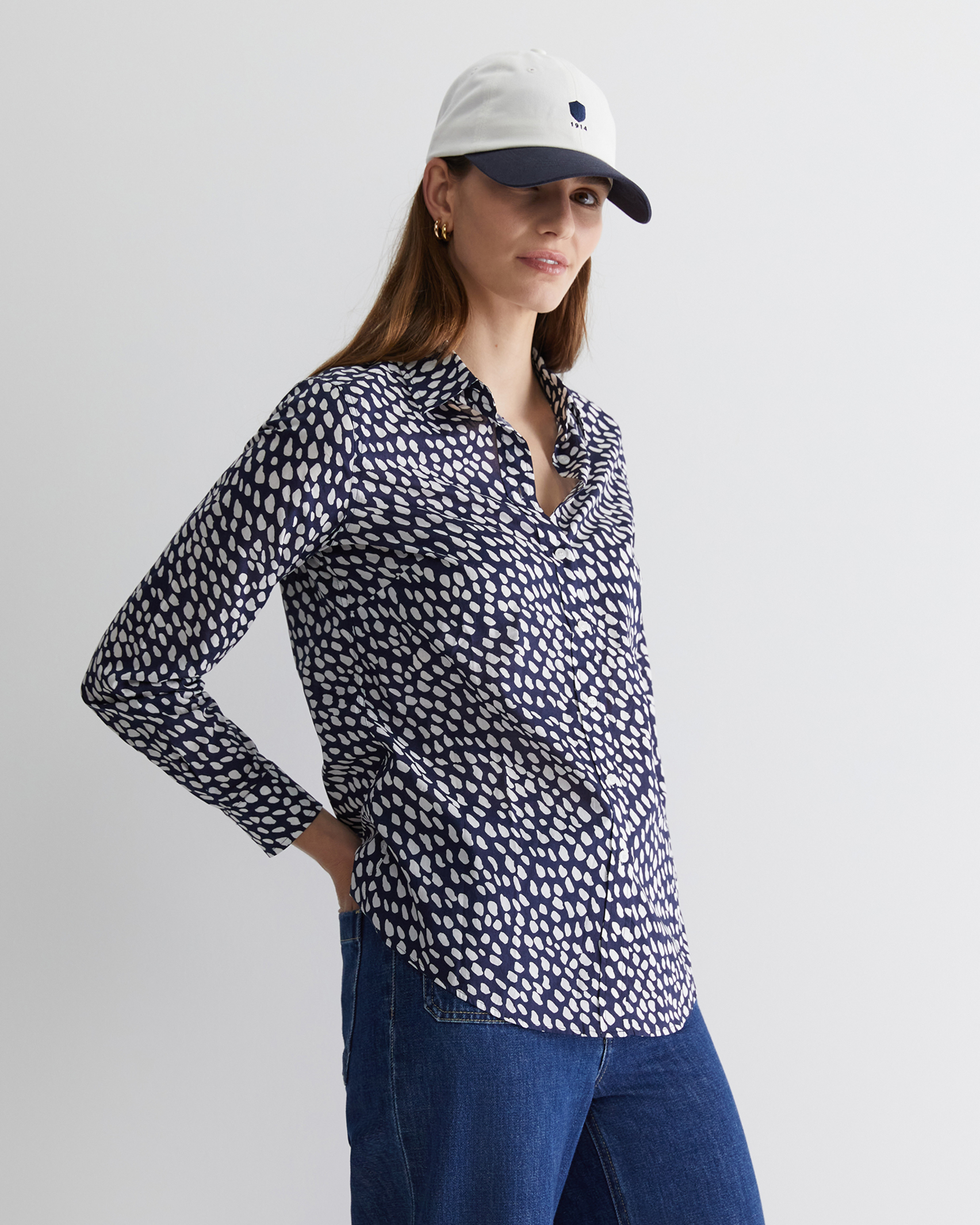 Dashed Lily Voile Shirt in NAVY/WHITE