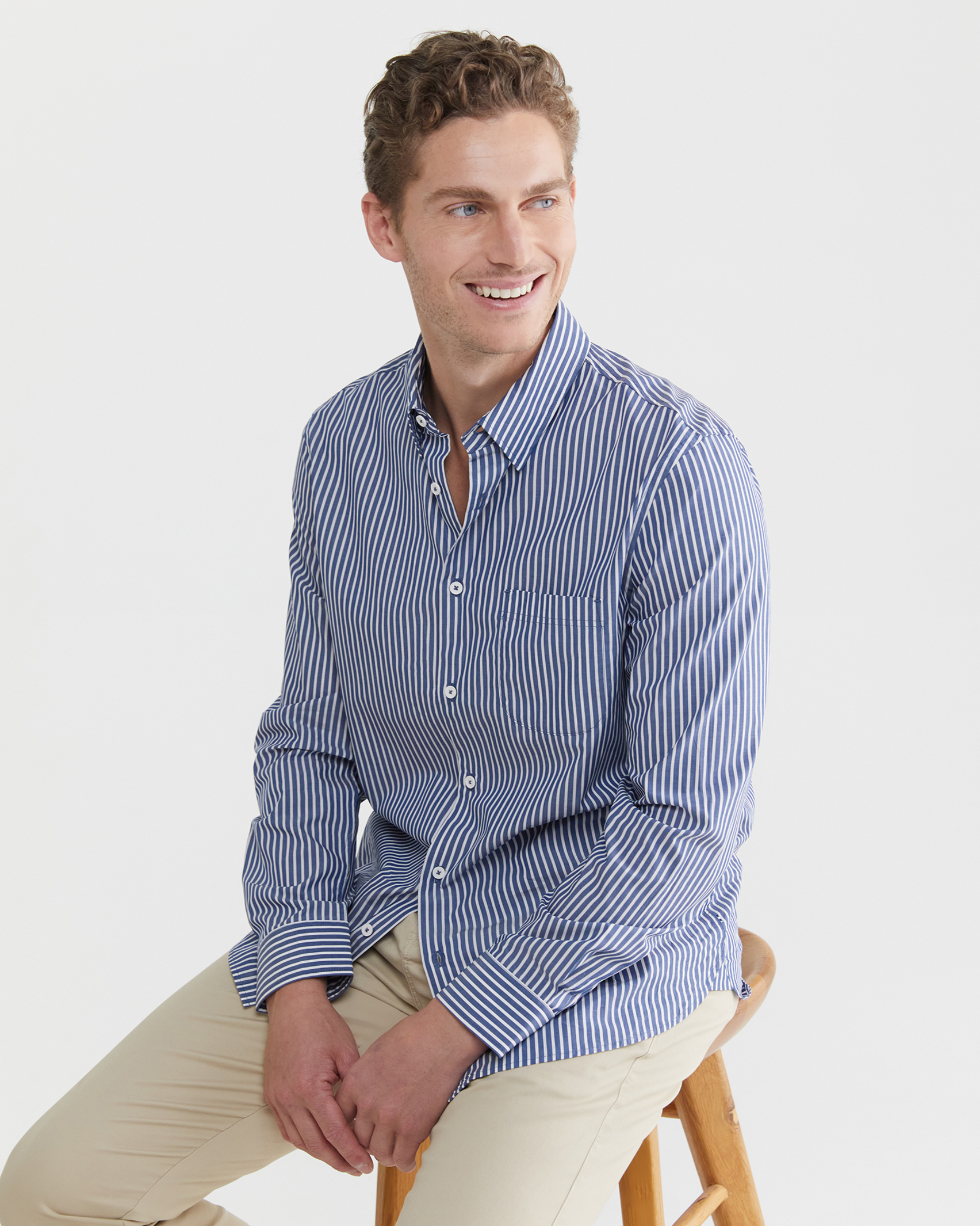 Watta Regular Shirt in BLUE MULTI
