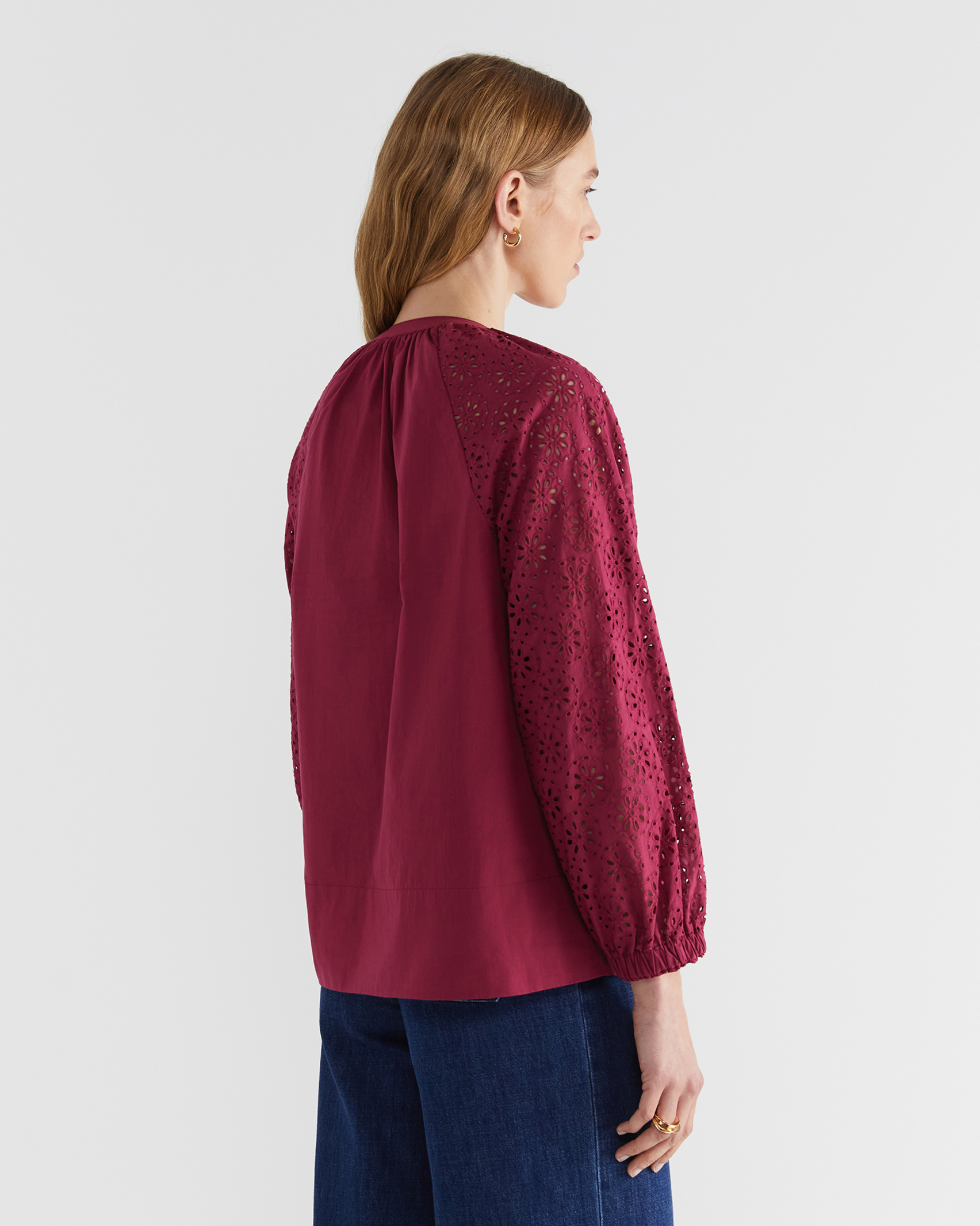 Sorrento Broderie Blouse in PINOT