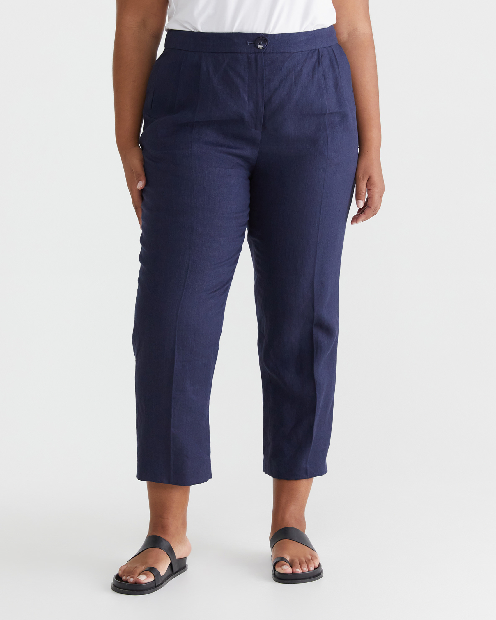 Freya Linen Pant in NAVY