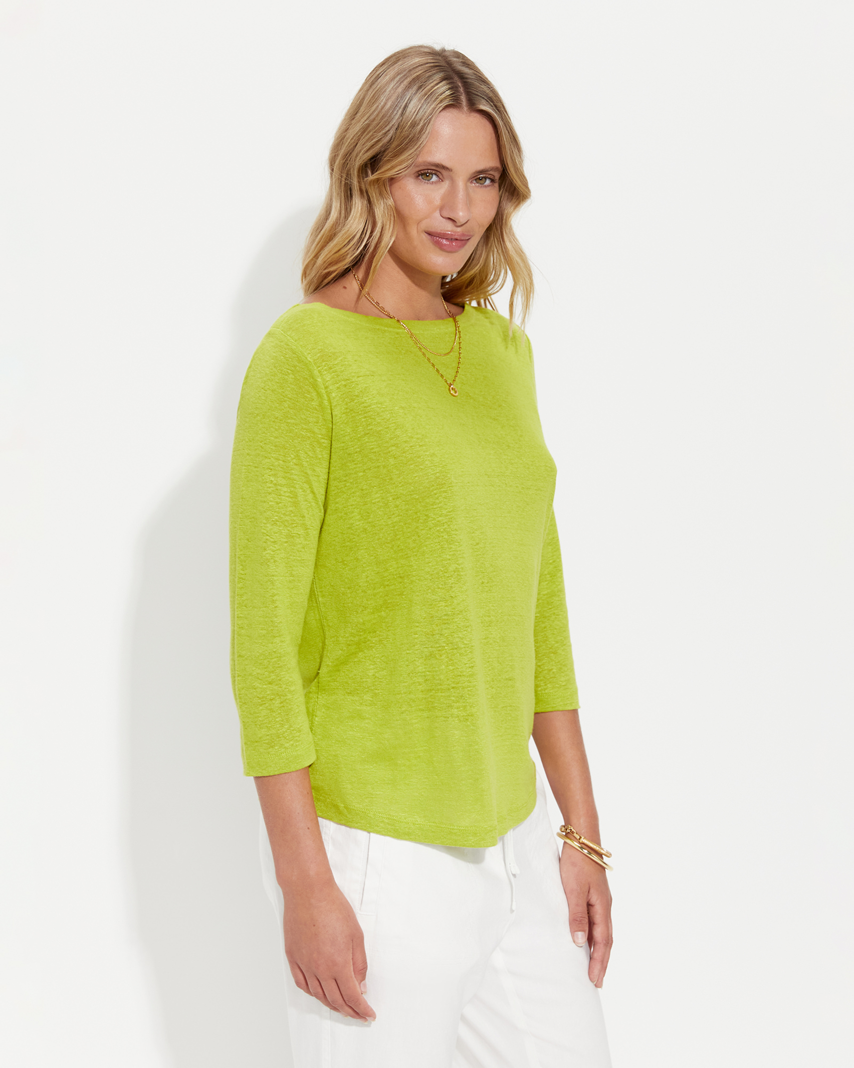 Cecile Linen Top in APPLE
