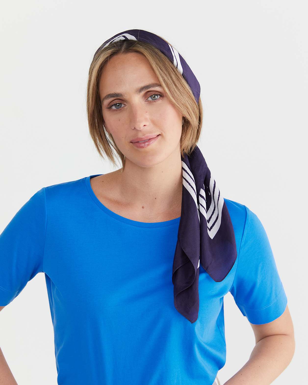 Bermuda Scarf in NAVY MULTI