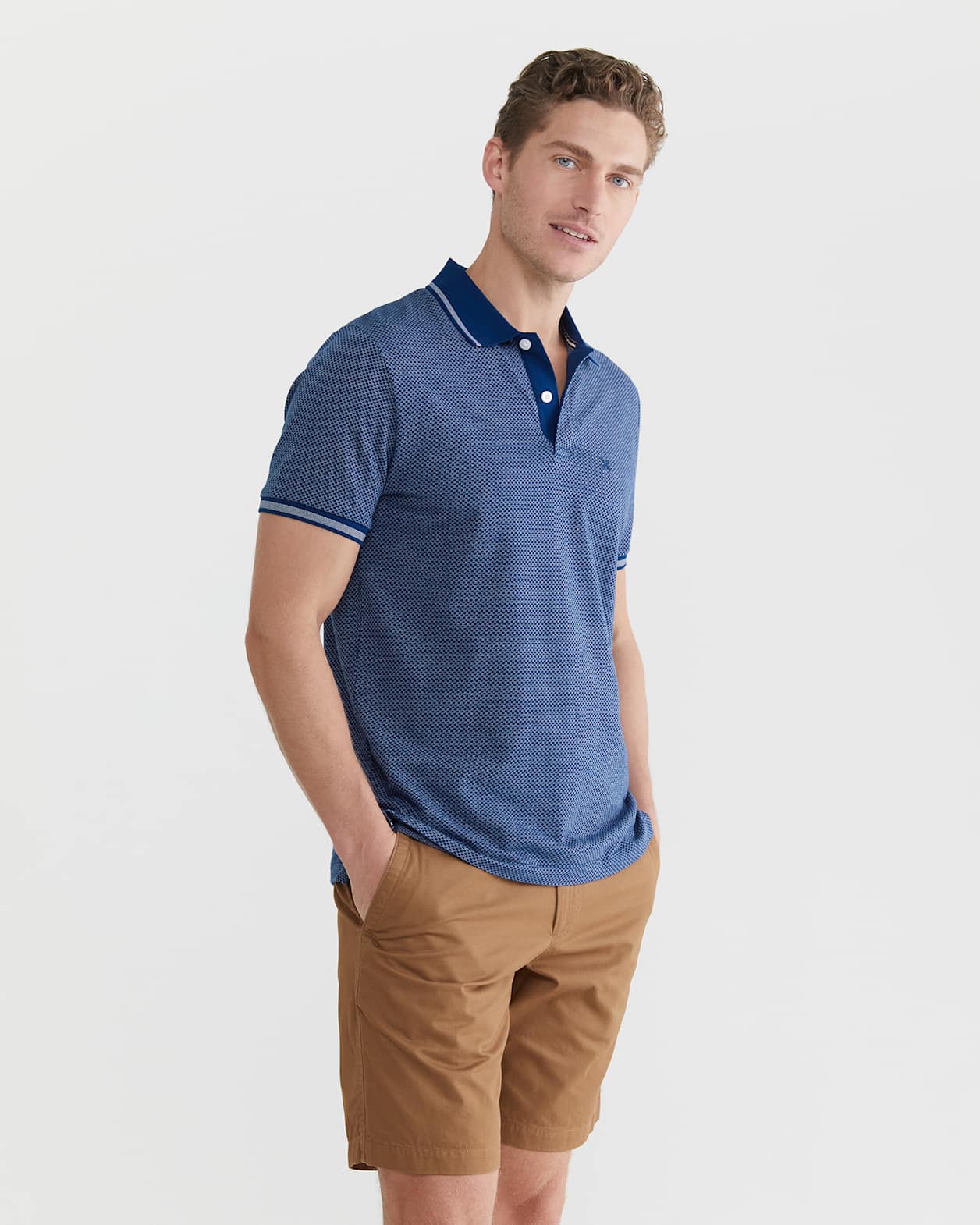 Seth Polo in ULTRAMARINE