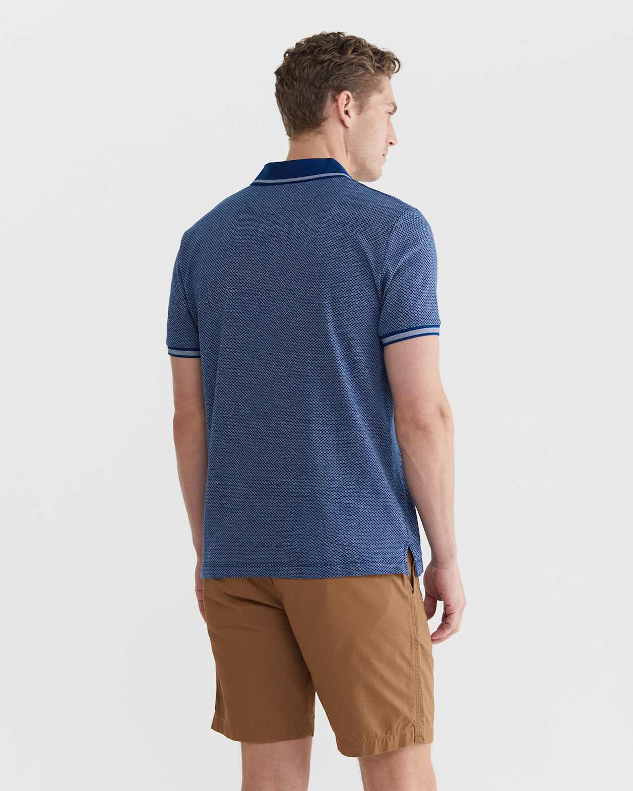 Seth Polo in ULTRAMARINE